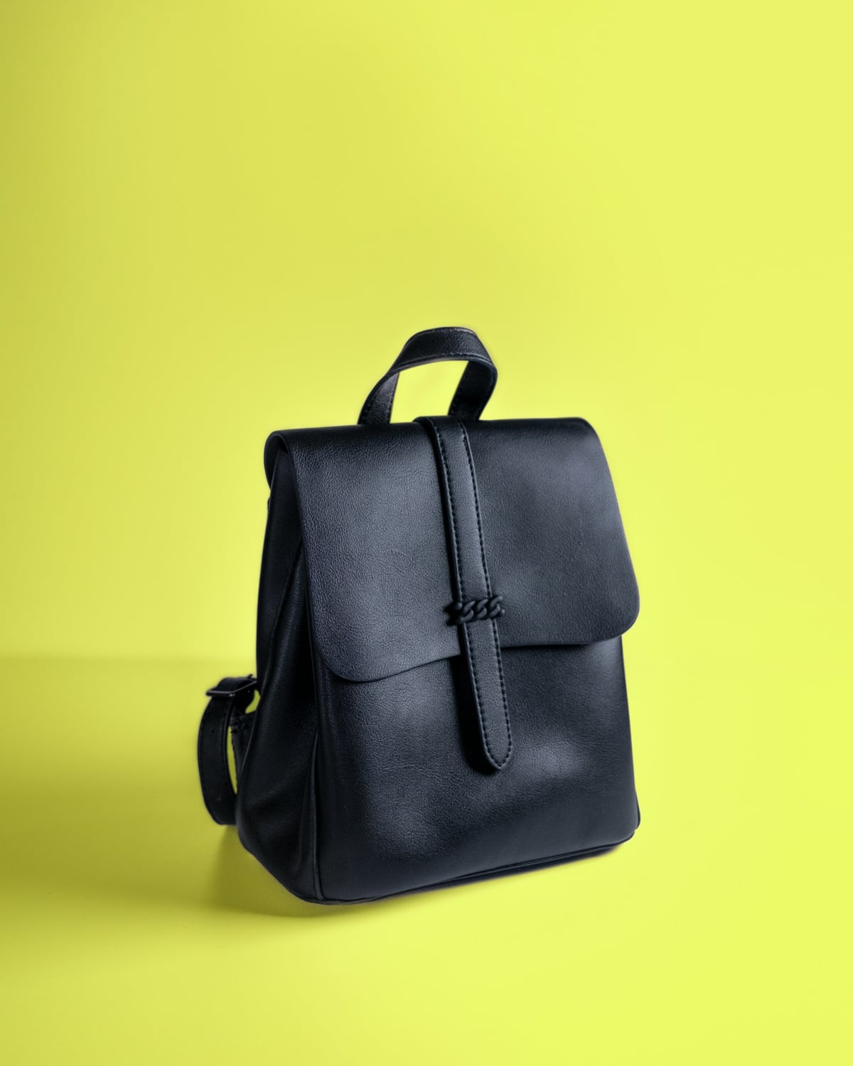 Sac à dos minimaliste noir